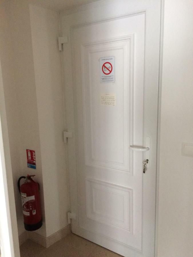Chambres D'Hotes Karine Smej Châtillon-sur-Marne エクステリア 写真